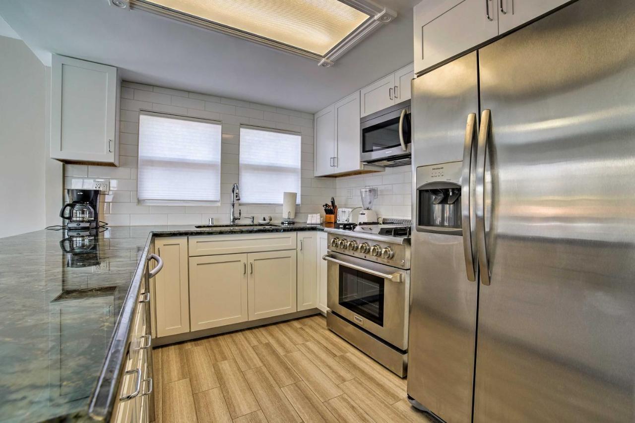 Ocean-View Home - Walk To Avalon City Center! Bagian luar foto
